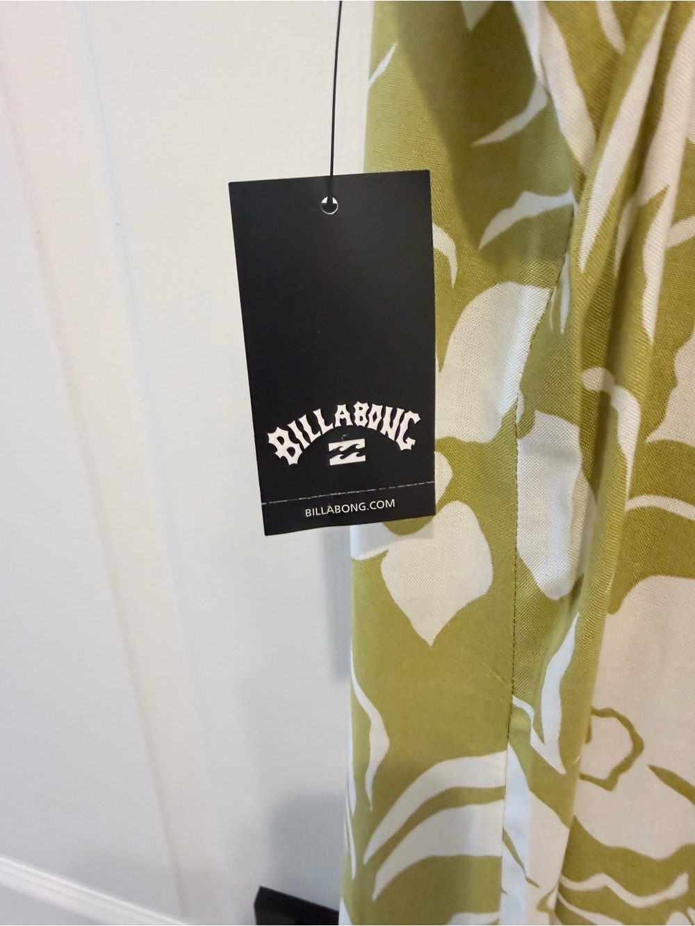 NWT Billabong Floral Maxi Dress (Small) - Picture 4 of 7
